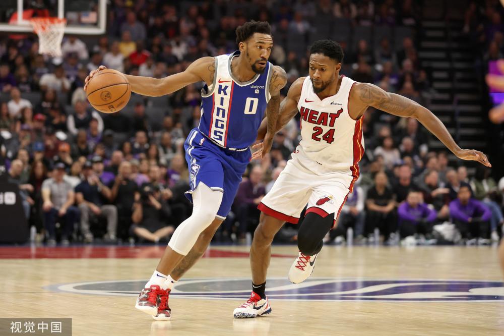 丹与詹姆斯 丹与詹姆斯