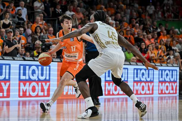 芋汐的合作 芋汐的合作