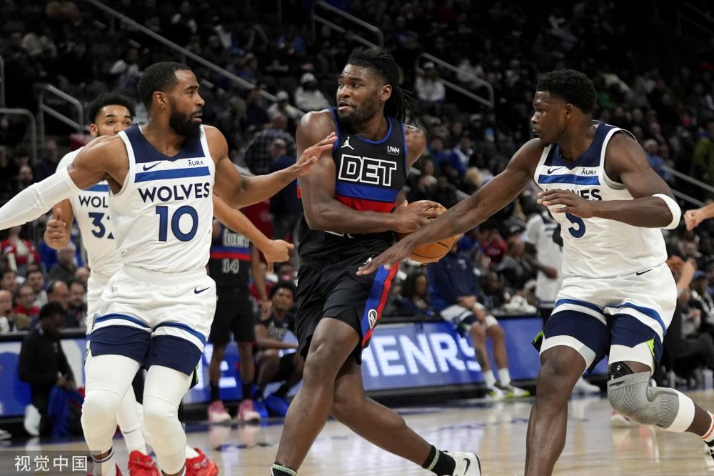 称的大学生 称的大学生